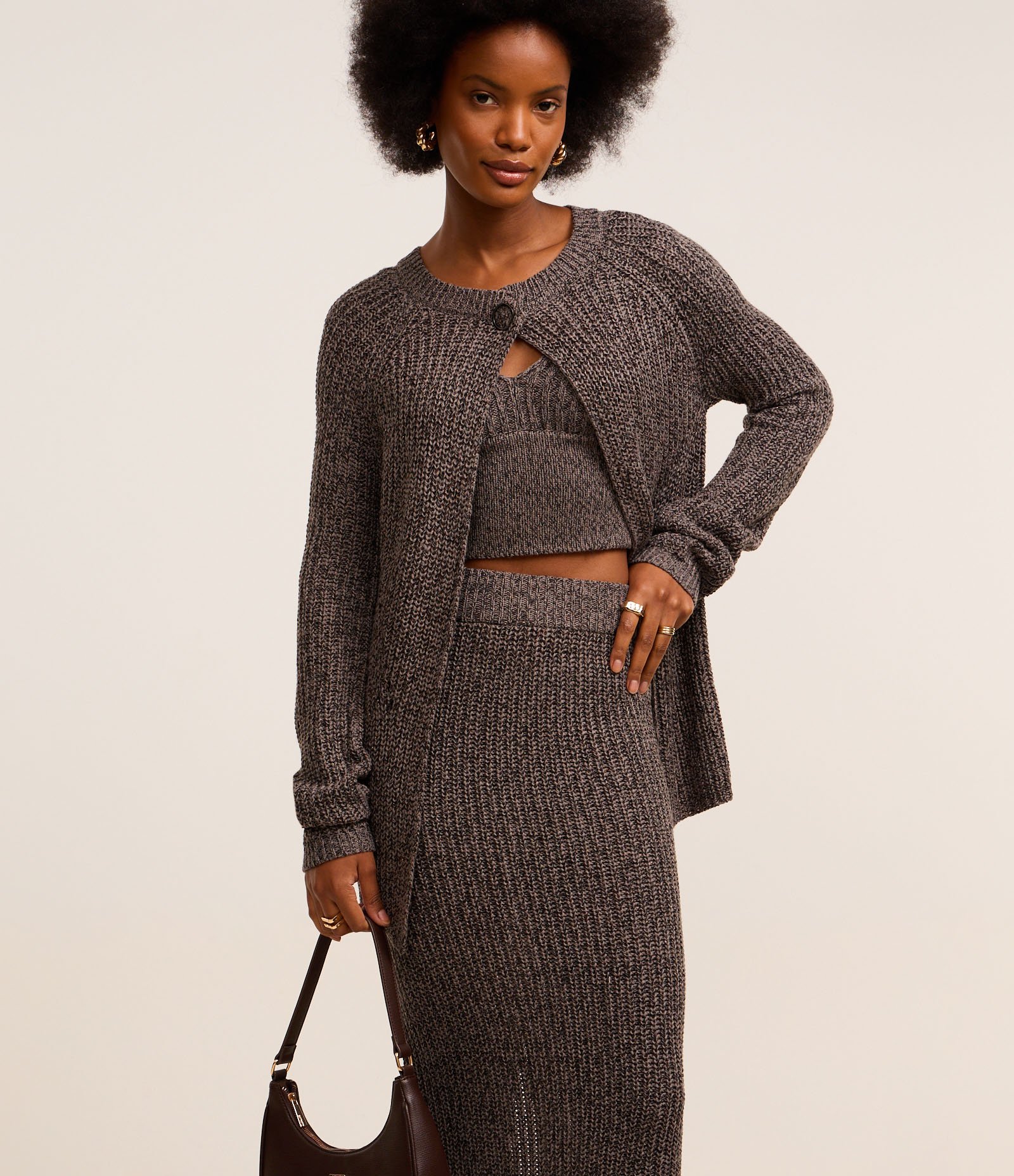 Saia Midi em Tricô com Cintura Alta e Fio Metalizado Cinza 2