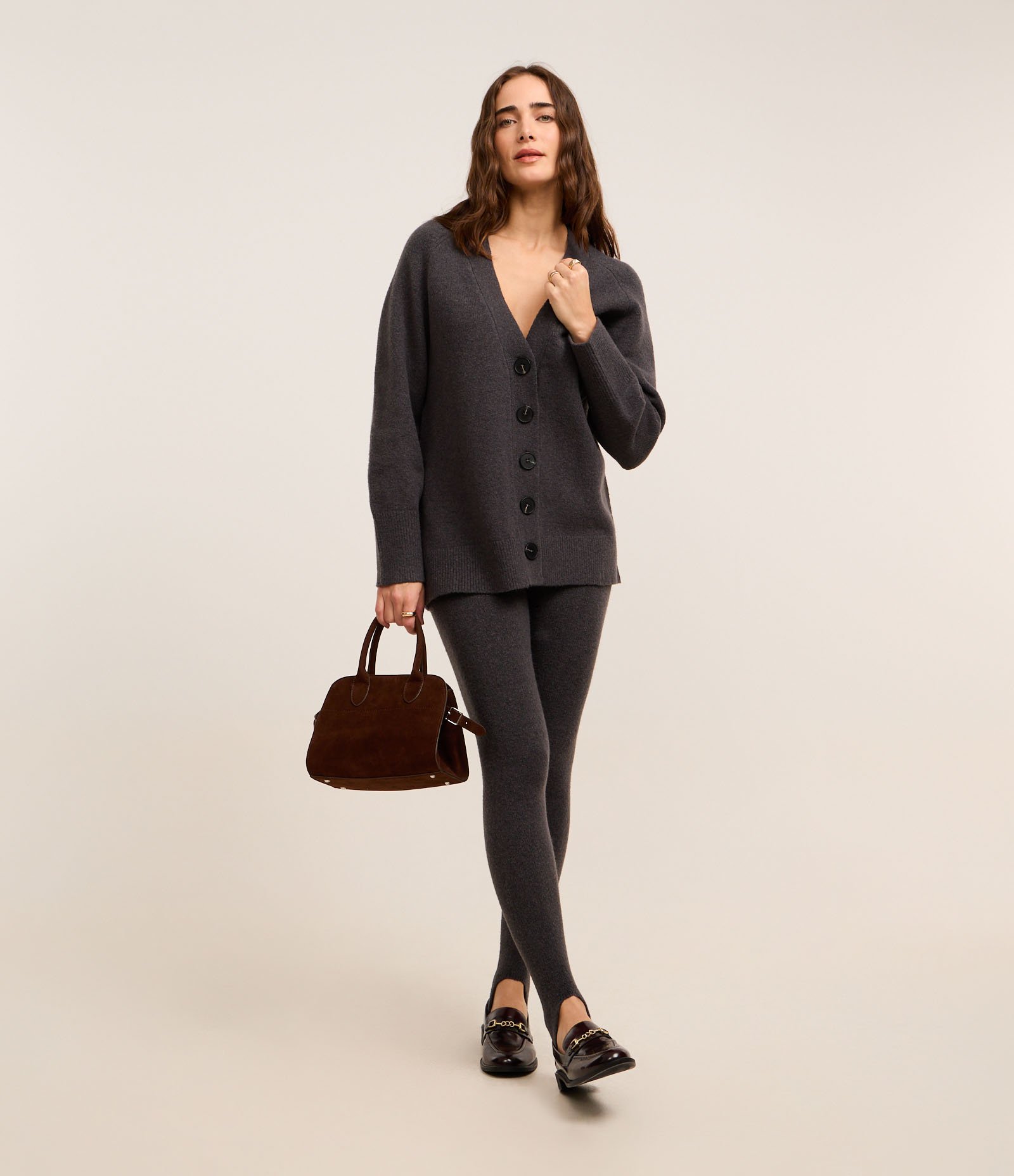 Cardigan Oversized em Tricô com Caimento Pesado Cinza 4