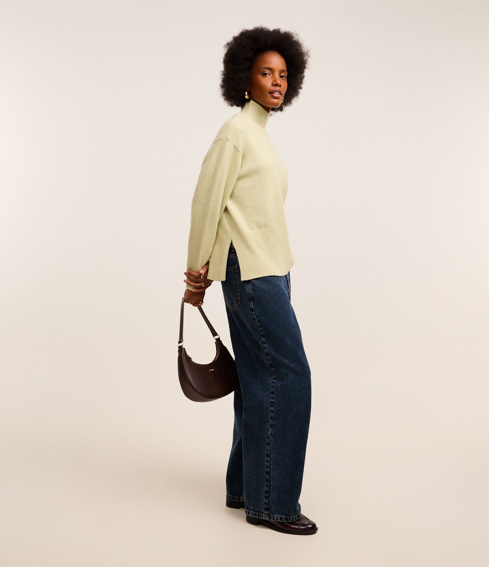 Suéter em Tricô com Gola Alta e Detalhes Canelados Verde 4