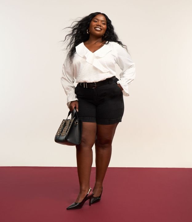 Short em Jeans com Elastano e Barra Larga Curve & Plus Size
