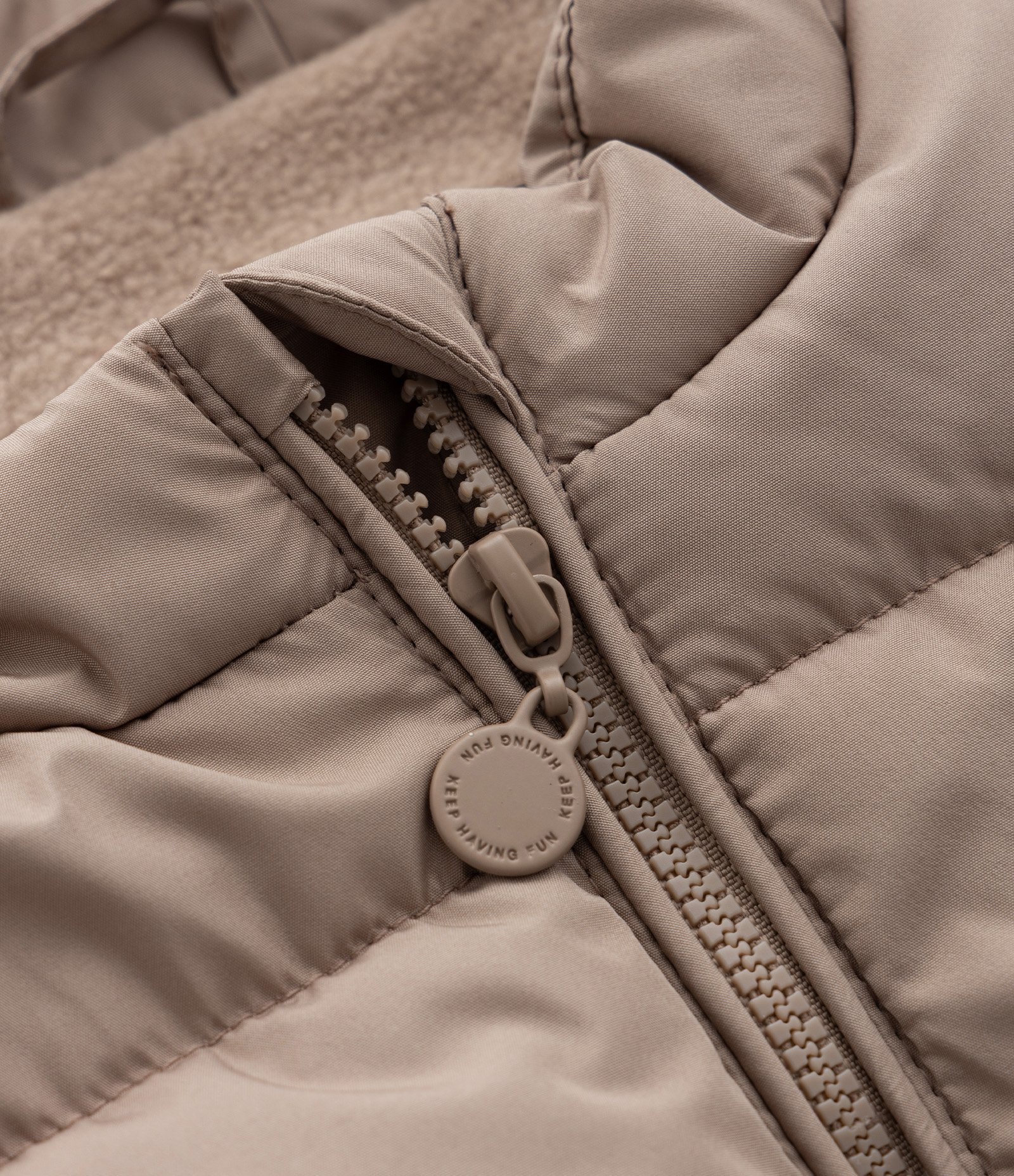 Colete Infantil em Microfibra com Bolsos e Lapela - Tam 1 a 4 Anos Marrom 5