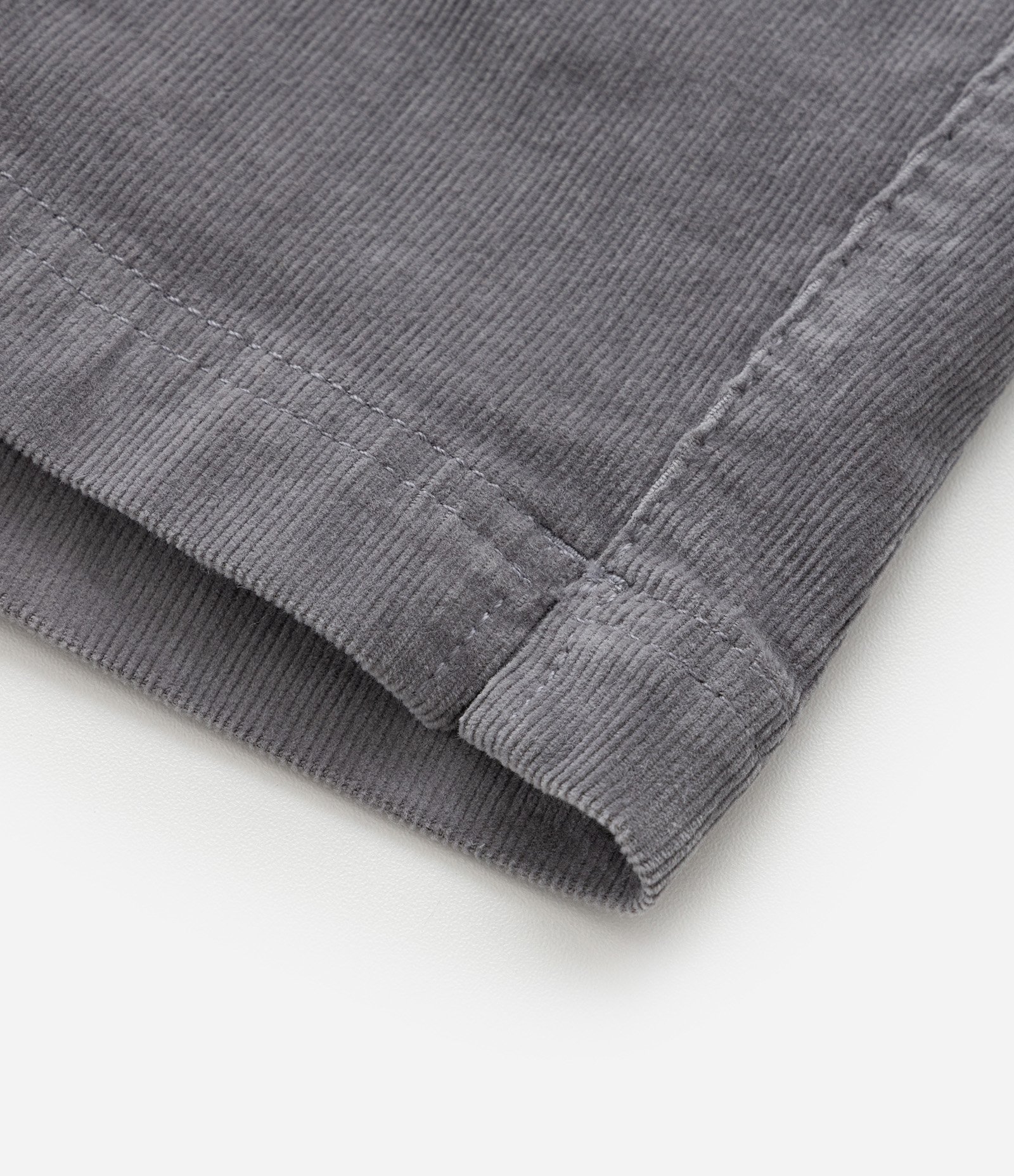 Bermuda Infantil em Veludo com Bolsos - Tam 5 a 14 Anos Cinza 4