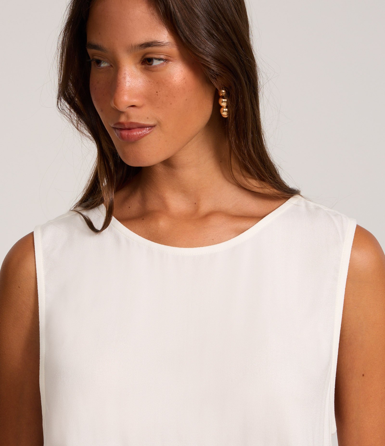 Blusa Soltinha Básica em Crepe Branco 3