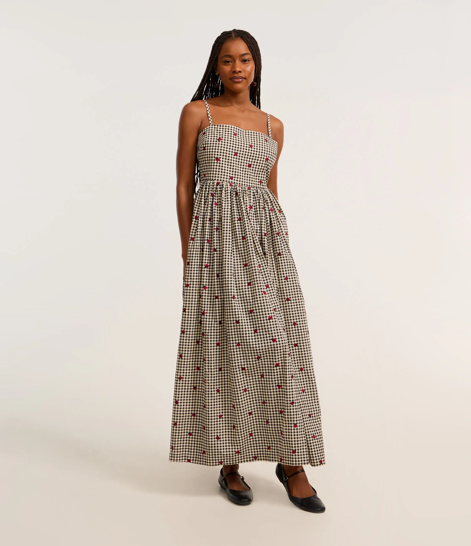 Vestido New Midi em Tricoline Xadrex Vichy com Bordado de Florzinhas Preto 1