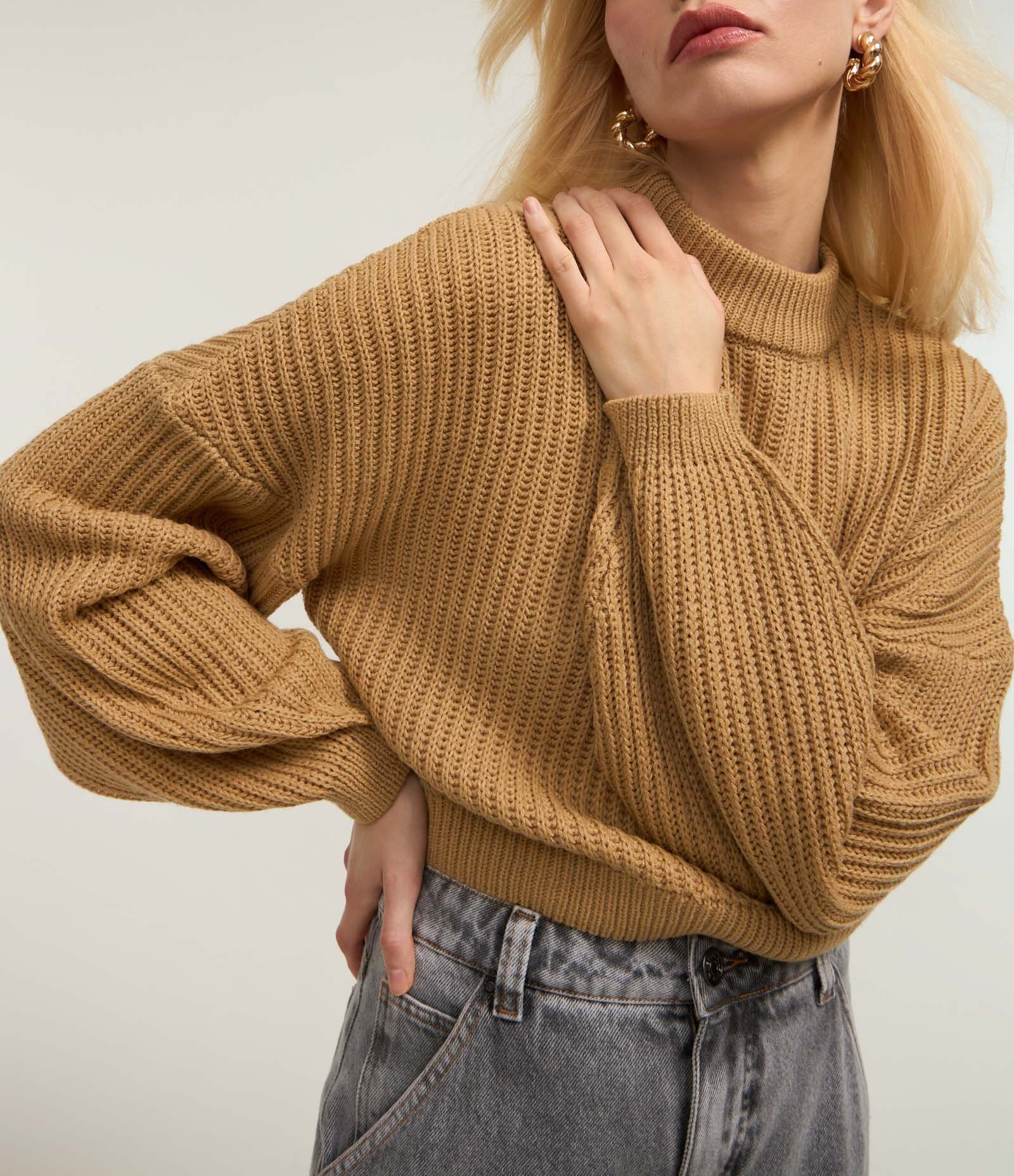 Suéter em Tricô Texturizado com Punho Ajustado Bege 3