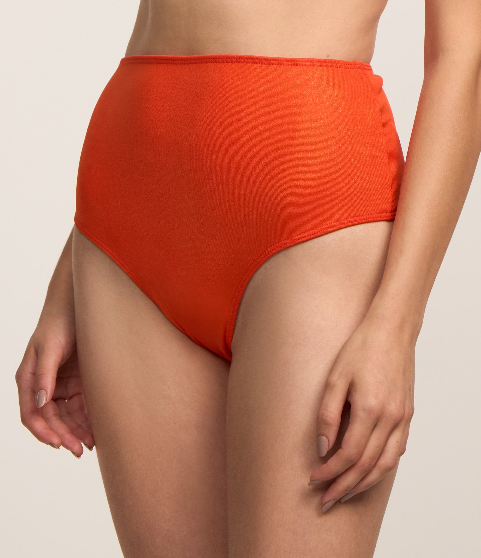 Short Hot Pants em Fio Metalizado Laranja 3