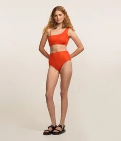 Short Hot Pants em Fio Metalizado