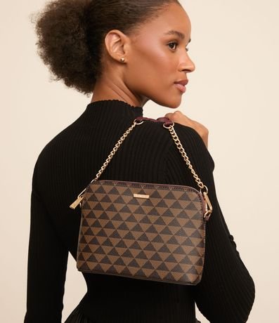 Bolsa Pequena em PU com Detalhe de Corrente na Alça e Estampa Triângulos Bolsa Pequena em PU com Detalhe de Corrente na Alça e Estampa Triângulos