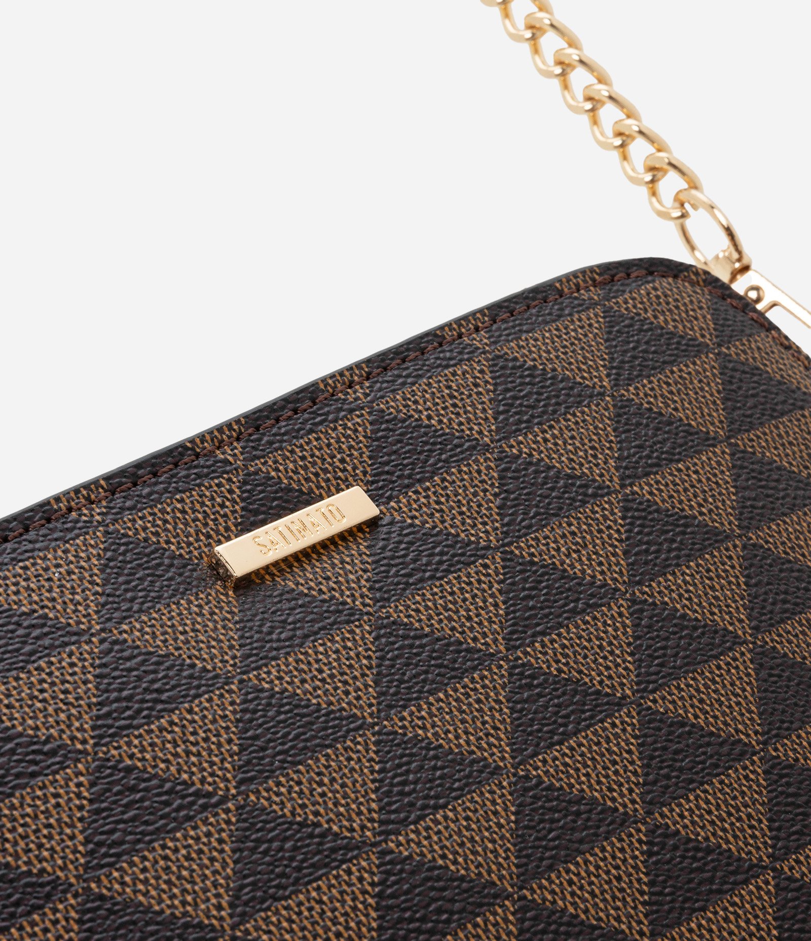 Bolsa Pequena em PU com Detalhe de Corrente na Alça e Estampa Triângulos Marrom/ Preto 5