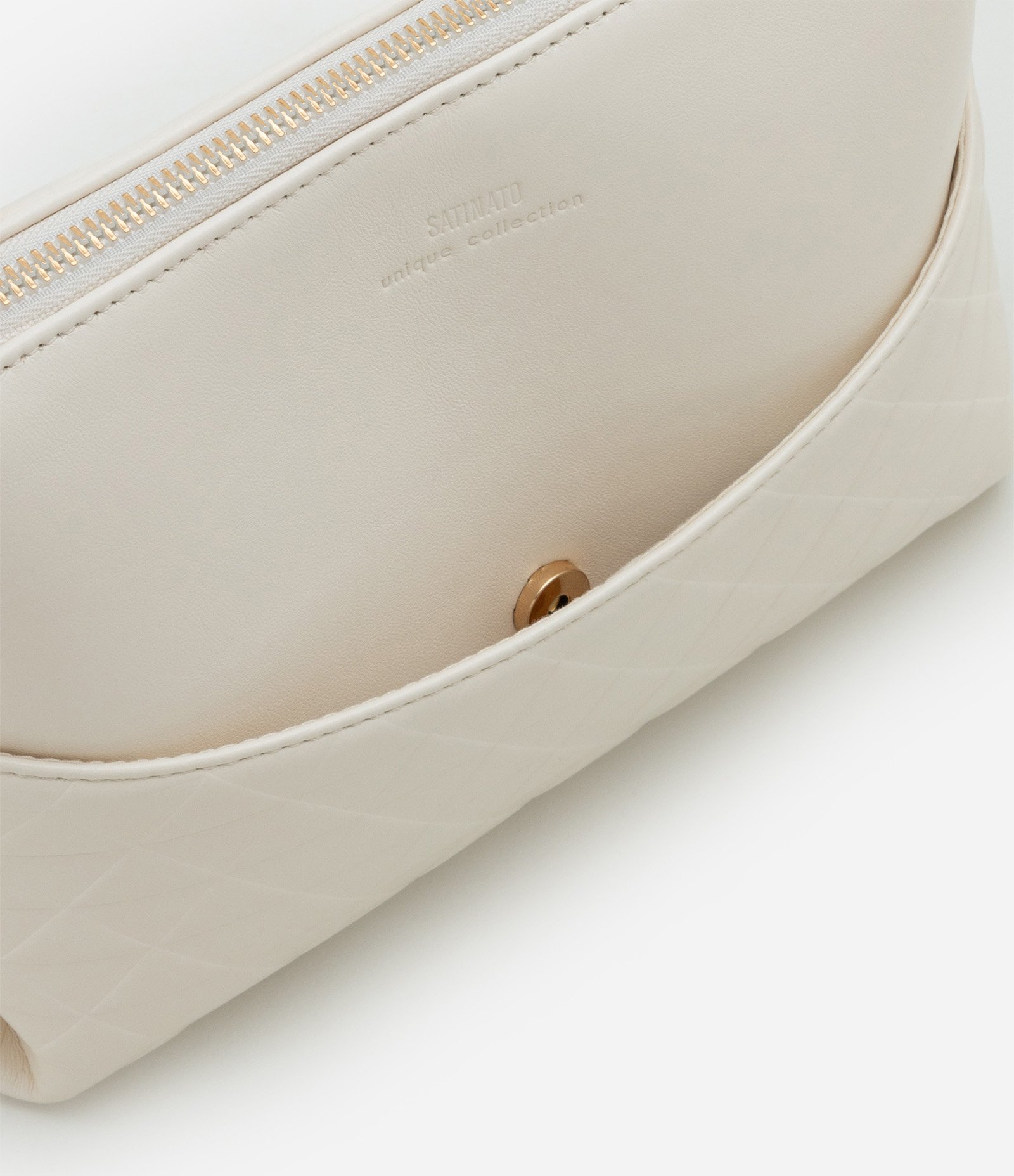 Bolsa Pequena em PU com Textura Embossed Off White 5