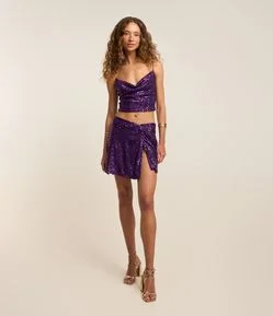 Saia Curta em Paetê Metalizado com Detalhe Torcido e Fenda