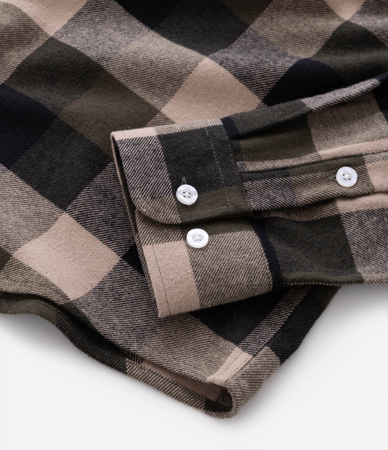 Camisa Comfort em Algodão com Estampa Xadrez e Manga Longa Verde/Cinza/Marrom 8