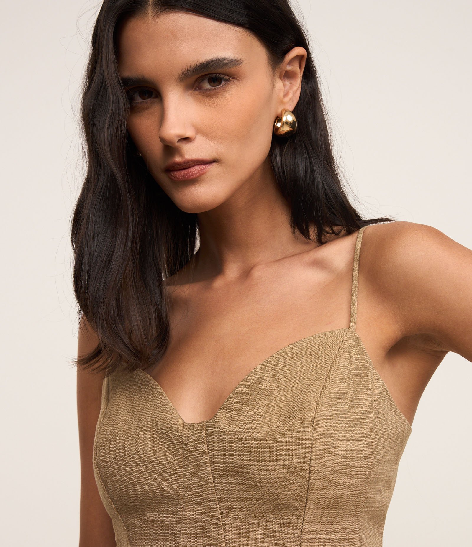 Blusa Peplum Alfaiatada de Alça com Pregas Verde Oliva 3