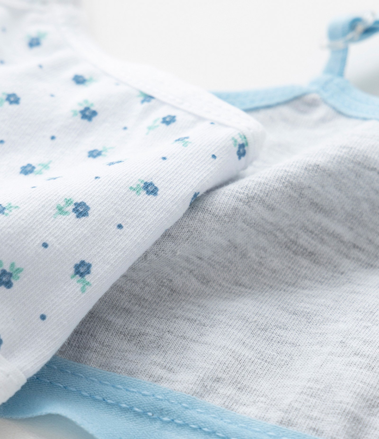 Kit 02 Sutiãs Infantis Sem Bojo Sem Aro com Estampa Floral - Tam 10 a 14 Anos Cinza/Branco 4