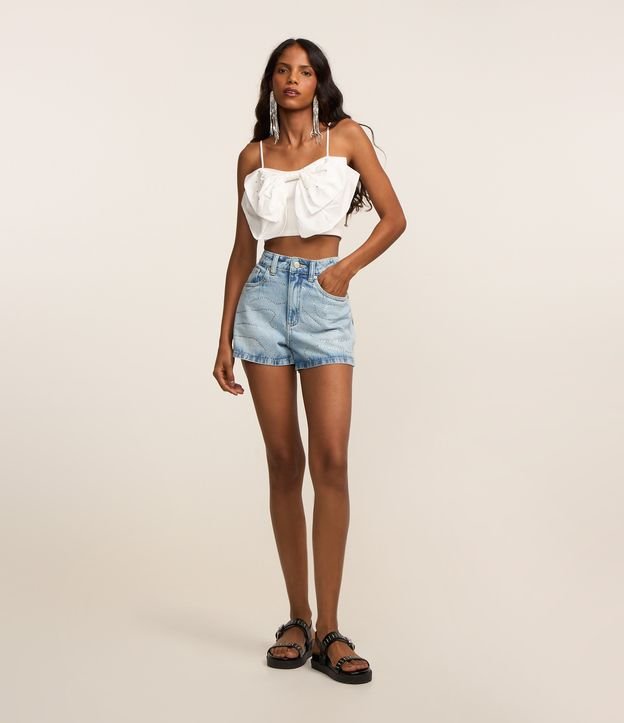 Blusa Cropped em Algodão com Laço e Brilhos Aplicados