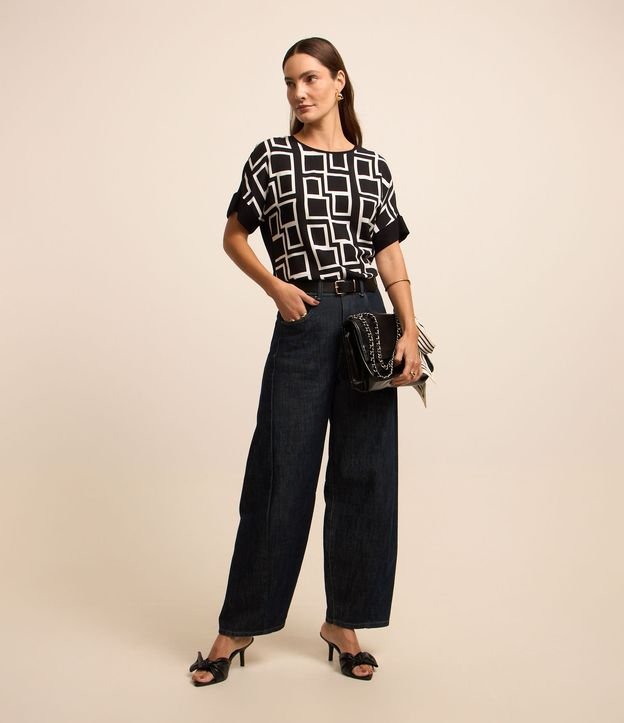 Blusa em Algodão com Estampa Geométrica Irregular