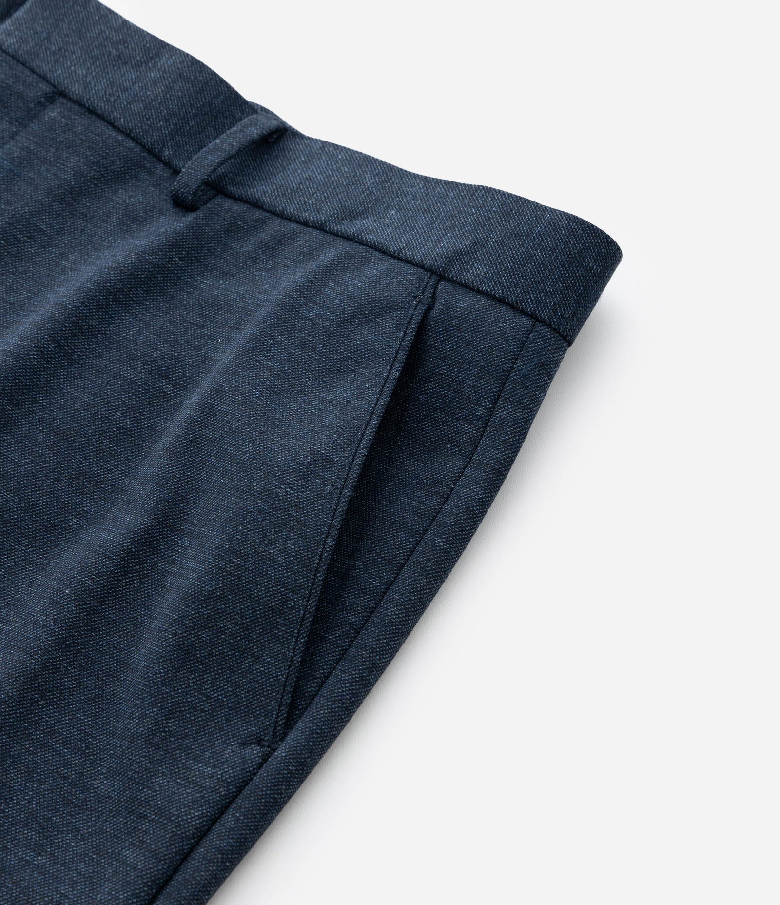 Calça Social Básica em Tricoline com Passantes e Bolsos Azul Marinho 10