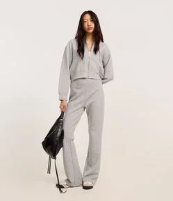 Calça Flare em Moletinho com Forro Fleece