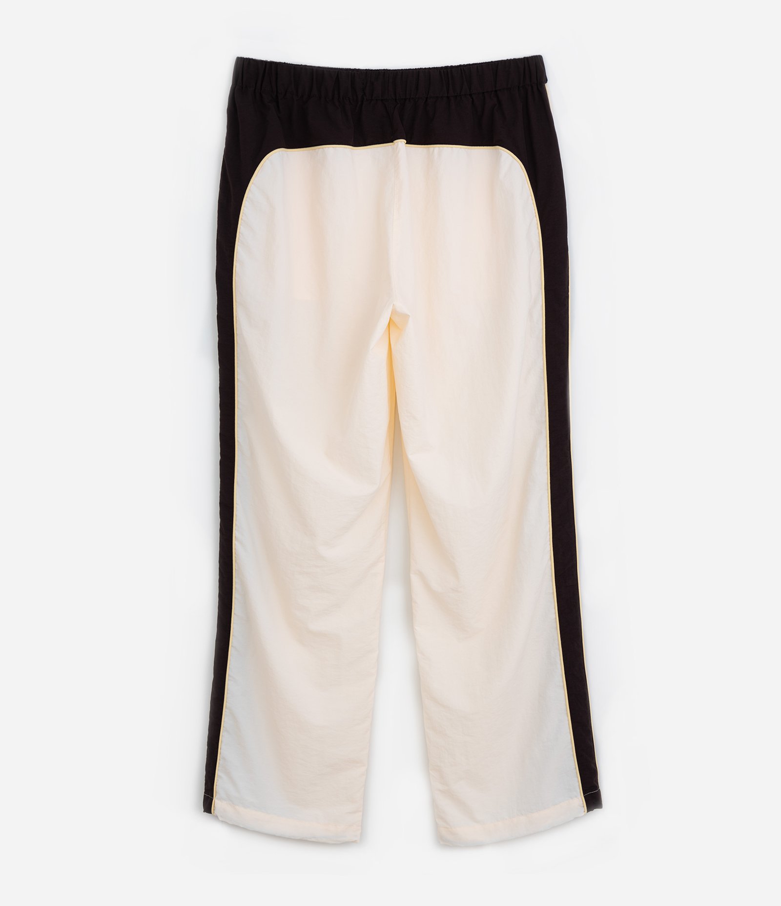 Calça Esportiva em Poliamida com Cós Elástico e Detalhes Contrastantes Bege 4