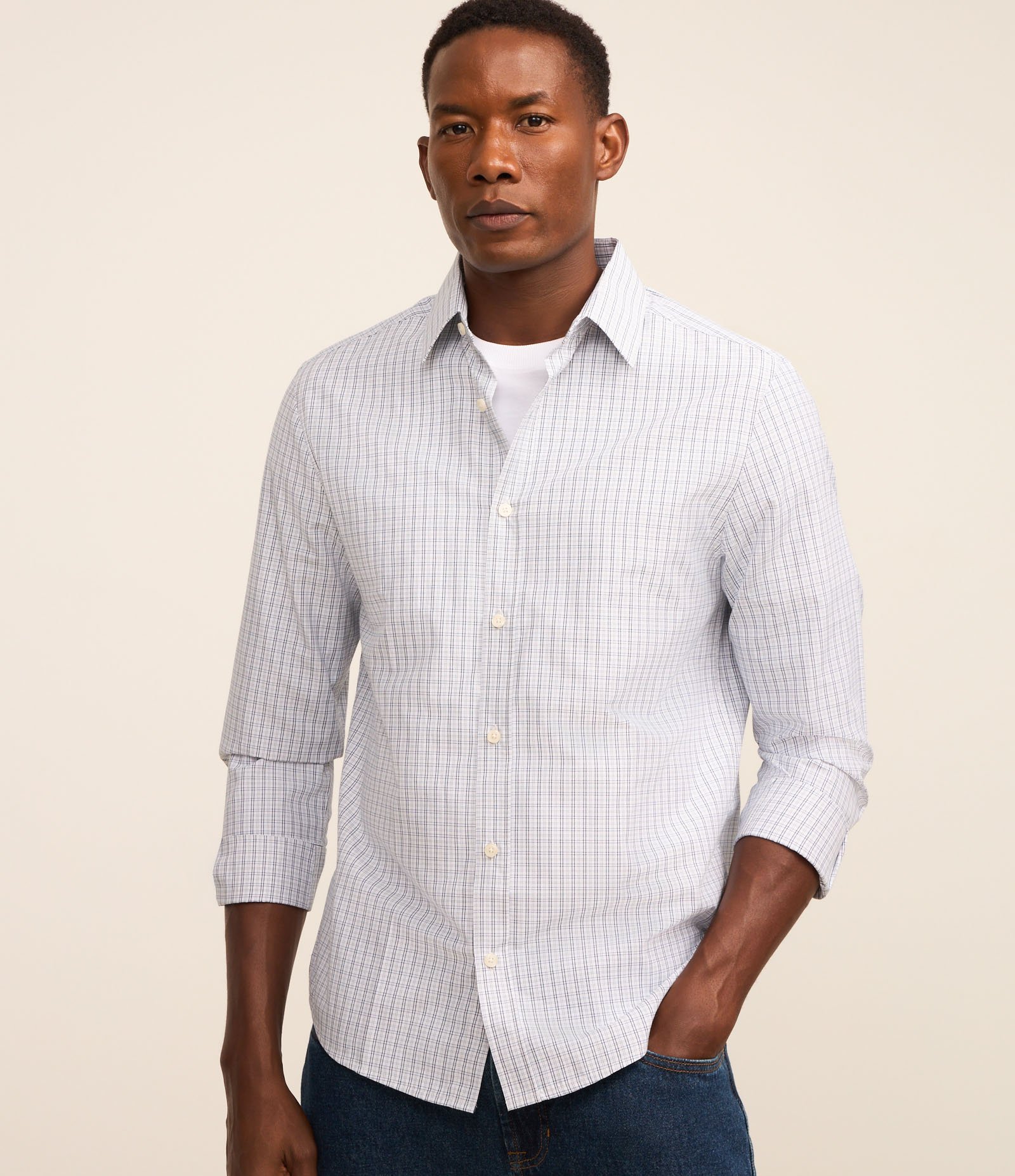 Camisa Regular em Tricoline com Estampa Xadrez Off White 1