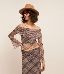 Blusa em Tule Xadrez com Pala Franzida e Decote Ombro a Ombro