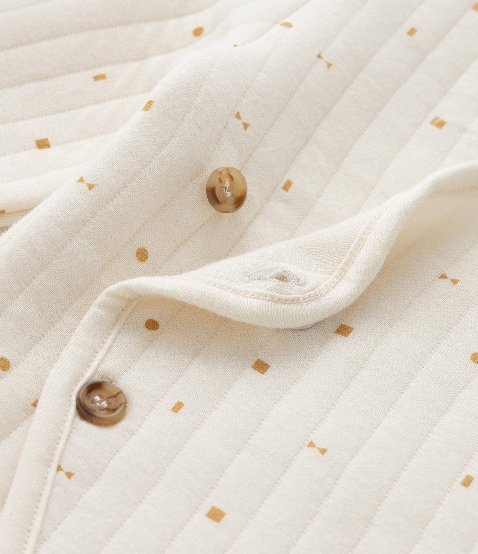 Macacão Infantil com Estampa Formas Geométricas - Tam RN a 18 meses Bege 10