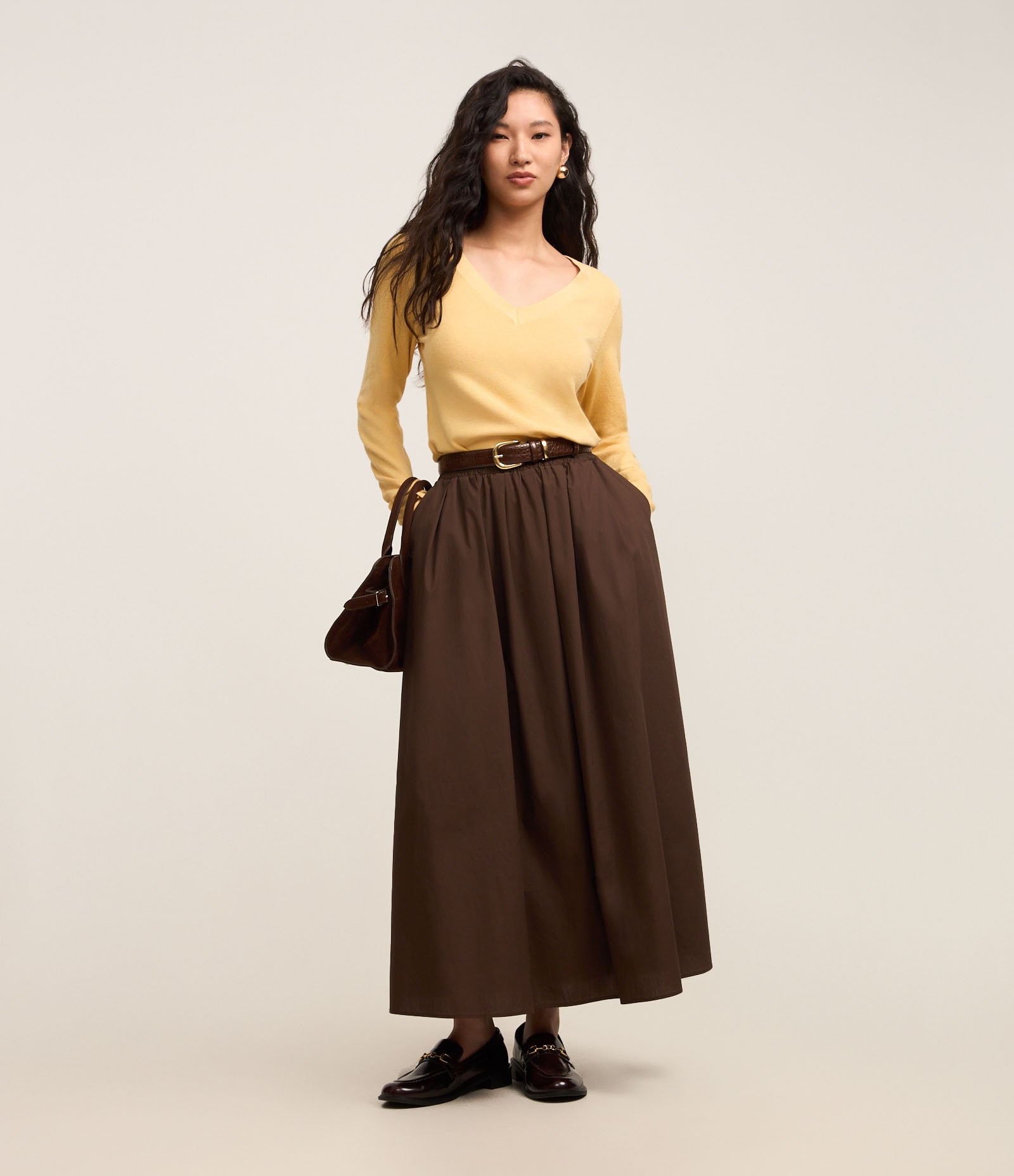 Suéter em Tricô com Decote V Amarelo 2