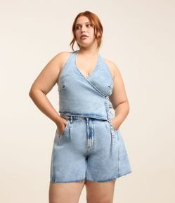 Short Evasê em Jeans com Barra a Fio Curve & Plus Size