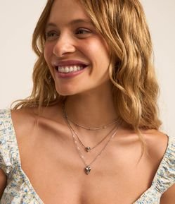 Colar 3 camadas em Metal com Pingentes de Coração