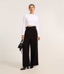 Calça Pantalona em Alfaiataria com Cós Cruzado e Fivela