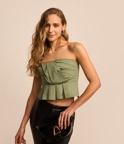 Blusa Tomara Que Caia em Sarja com Babados e Pregas