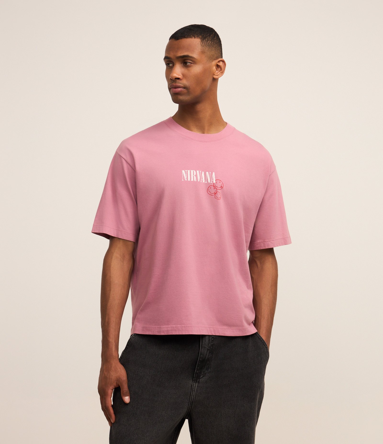 Camiseta Boxy em Algodão com Estampa Nirvana Rosa 1