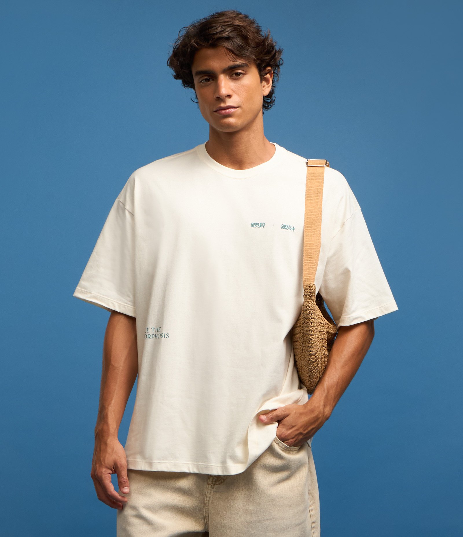 Camiseta Relaxed em Malhão com Estampa Lettering Branco 5