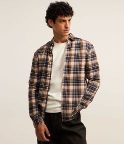 Camisa Regular em Flanela com Estampa Xadrez