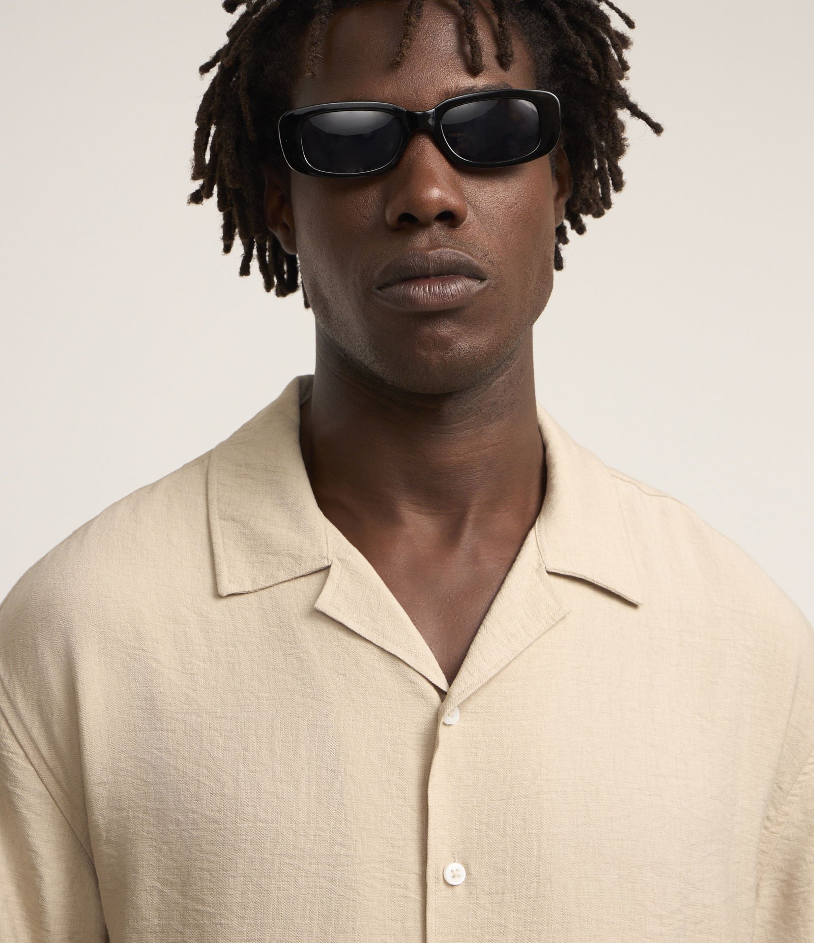 Camisa Boxy em Viscose com Textura Bowling Bege 4