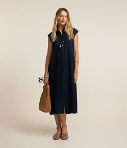 Vestido Chemise Plano com Linho e Botões