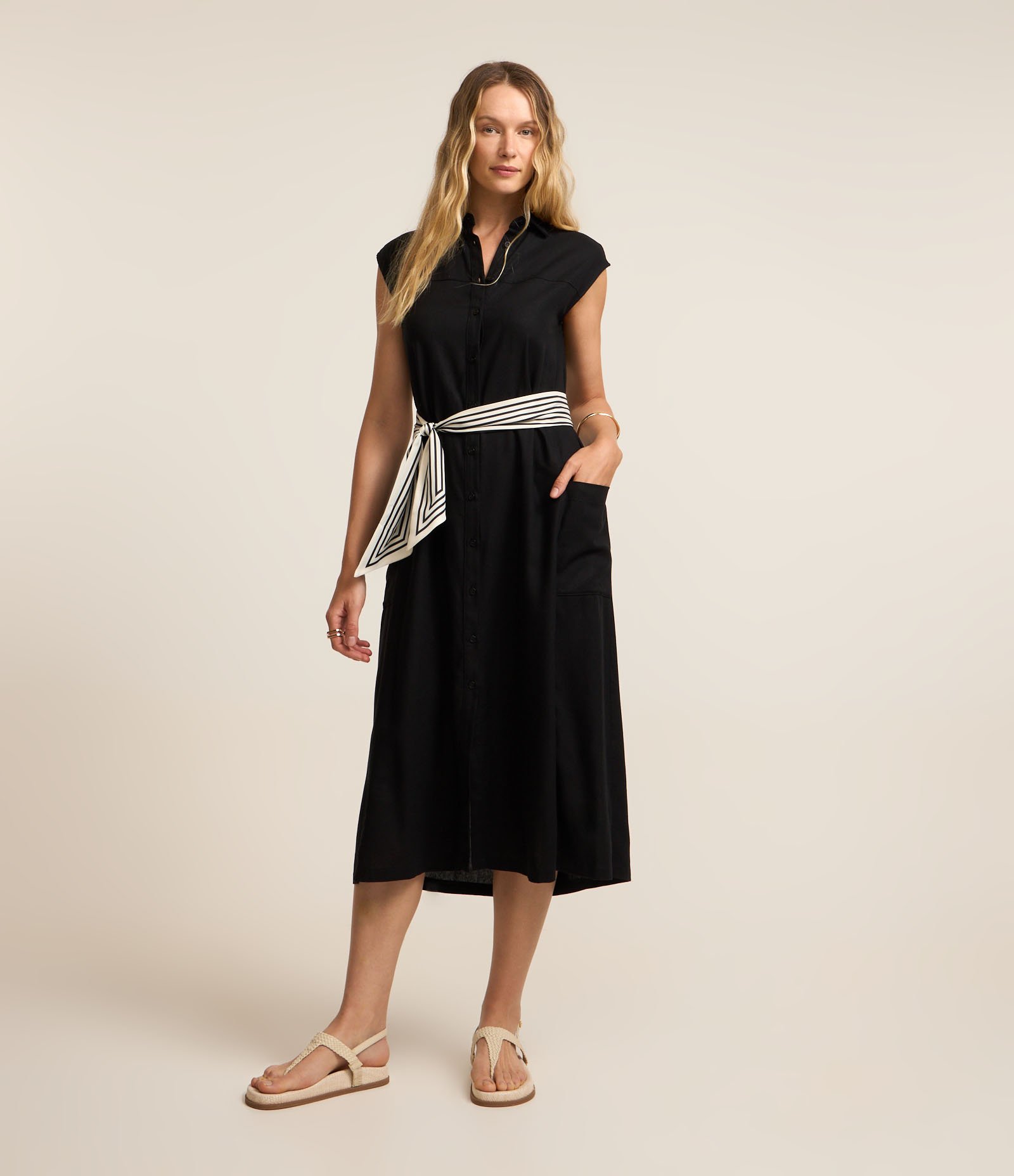 Vestido Chemise Plano com Linho e Botões 2