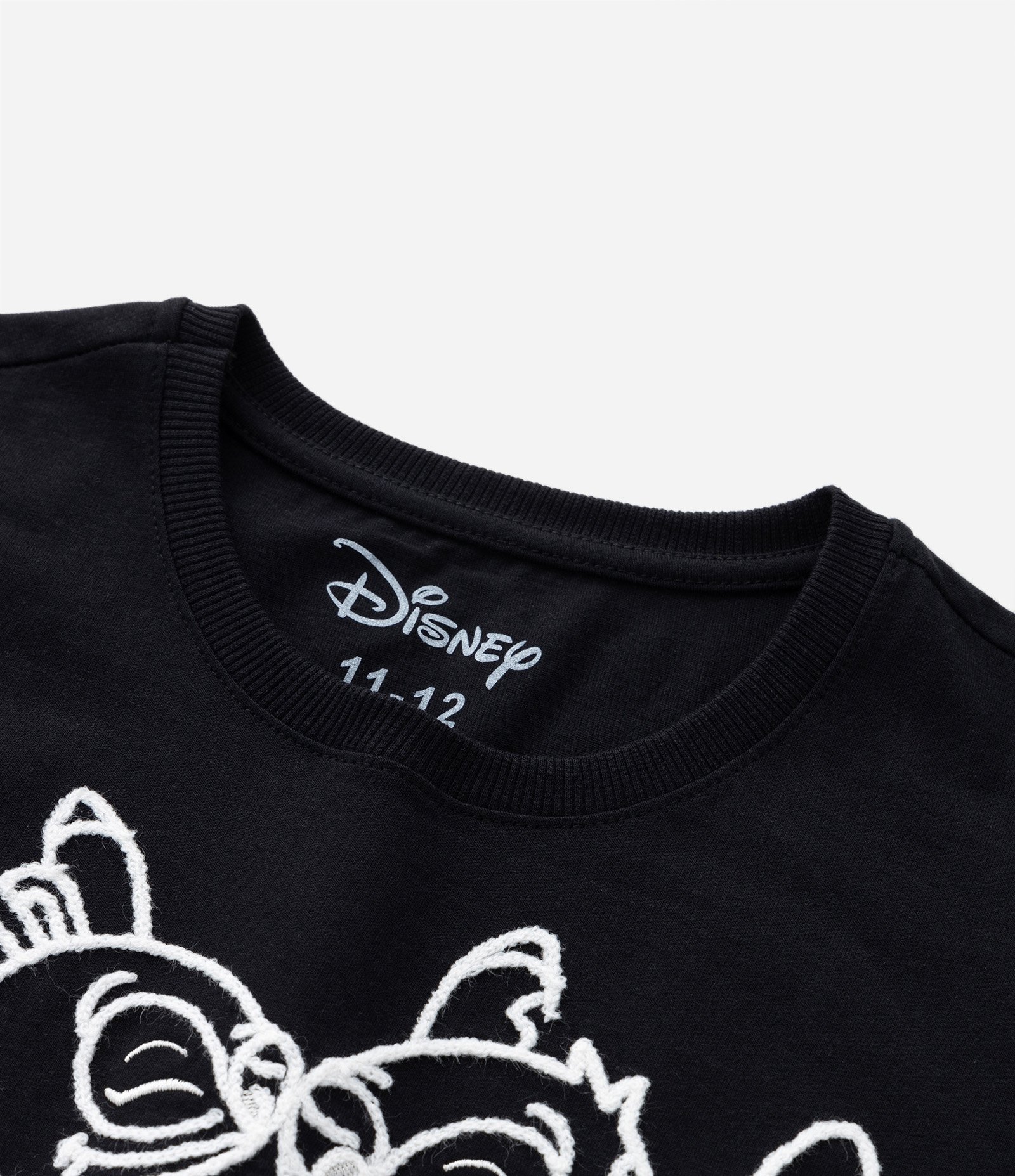 Camiseta Cropped com Bordado do Stitch e Angel - Tam 5 a 14 Anos Preto 4