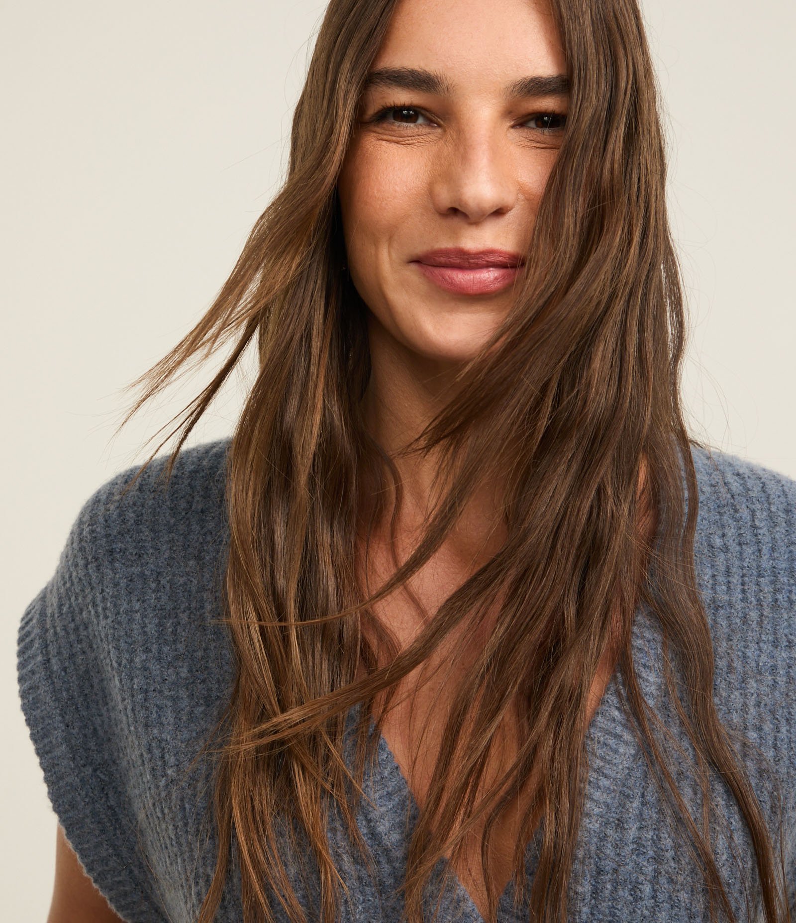 Colete em Tricô de Caimento Leve com Botões Azul 4