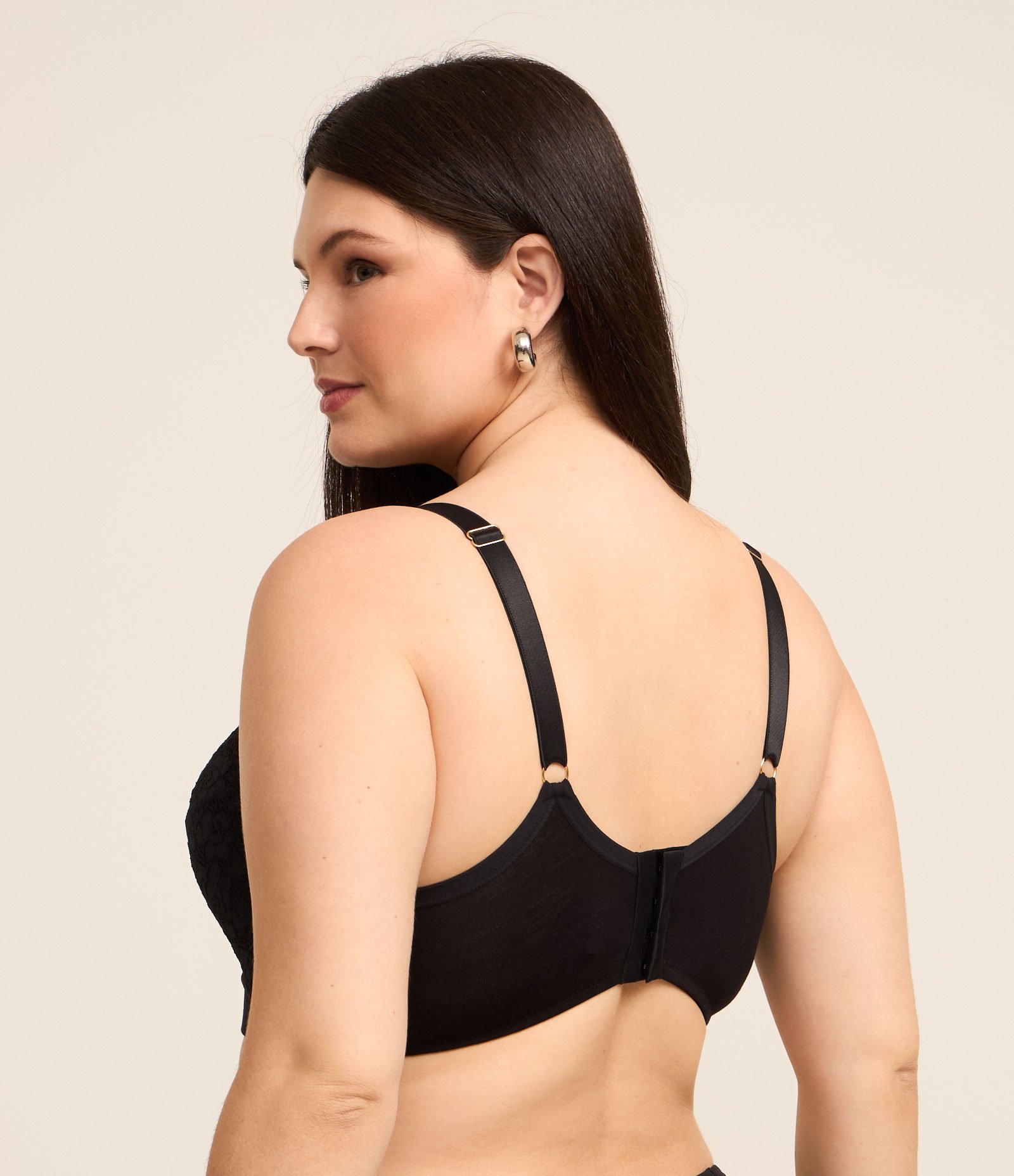 Sutiã com Bojo sem Aro Alta Sustentação Curve e Plus Size Preto 2
