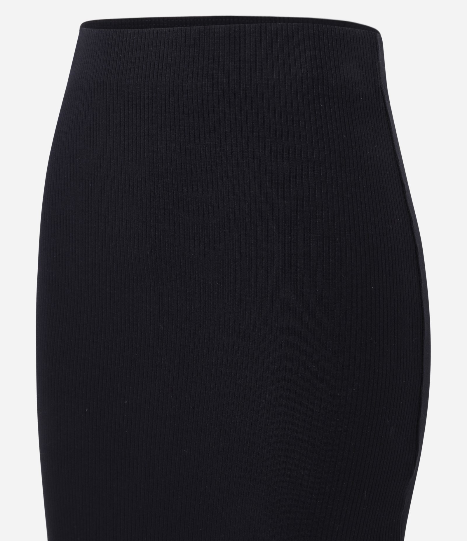 Saia Midi em Ribana com Fenda e Barra Picot Preto 6