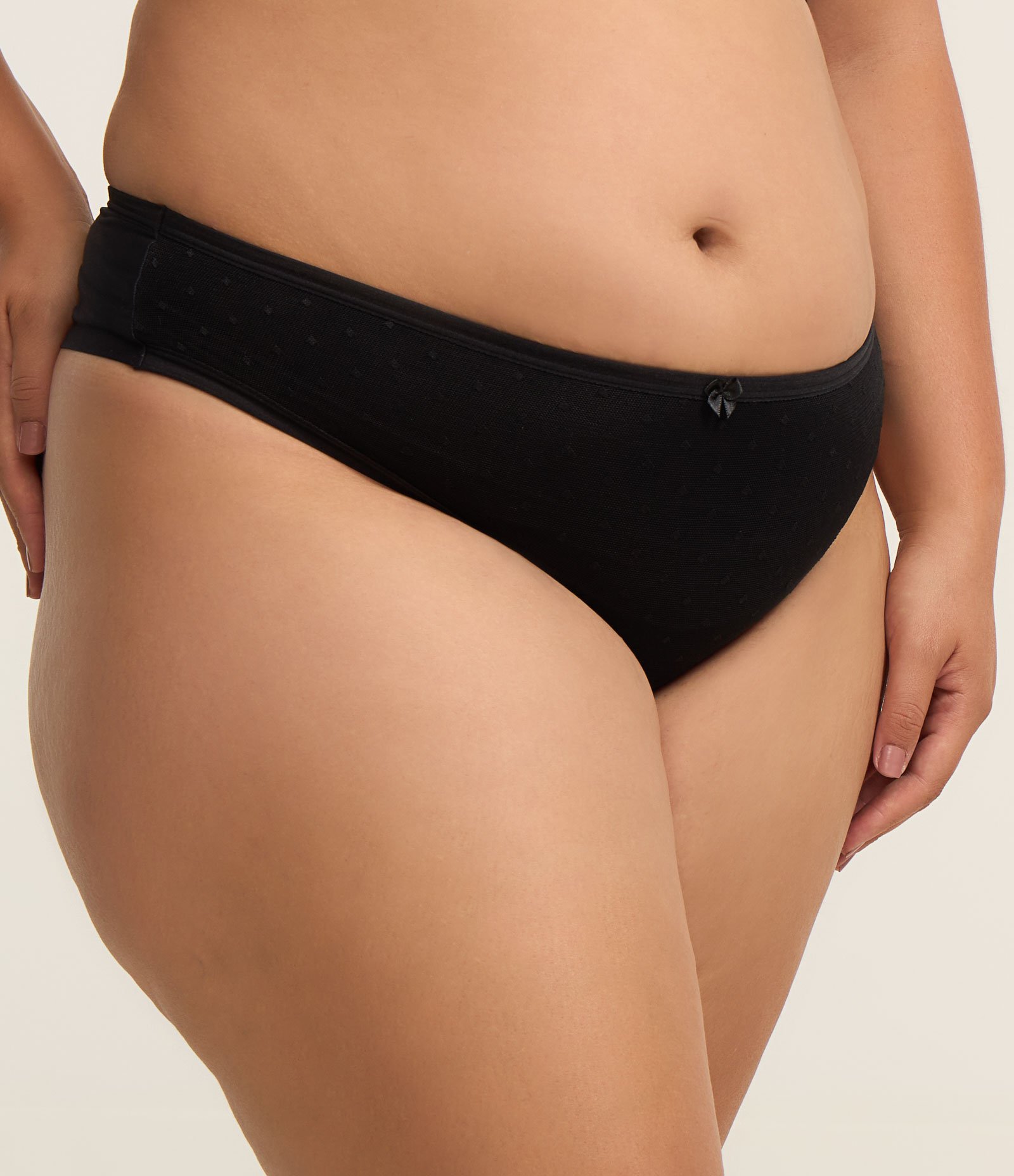 Calcinha Biquíni Fio Duplo com Tule Poá Curve e Plus Size Preto 2