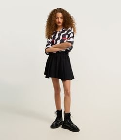 Short Saia Maquinetado em Viscose com Amarração