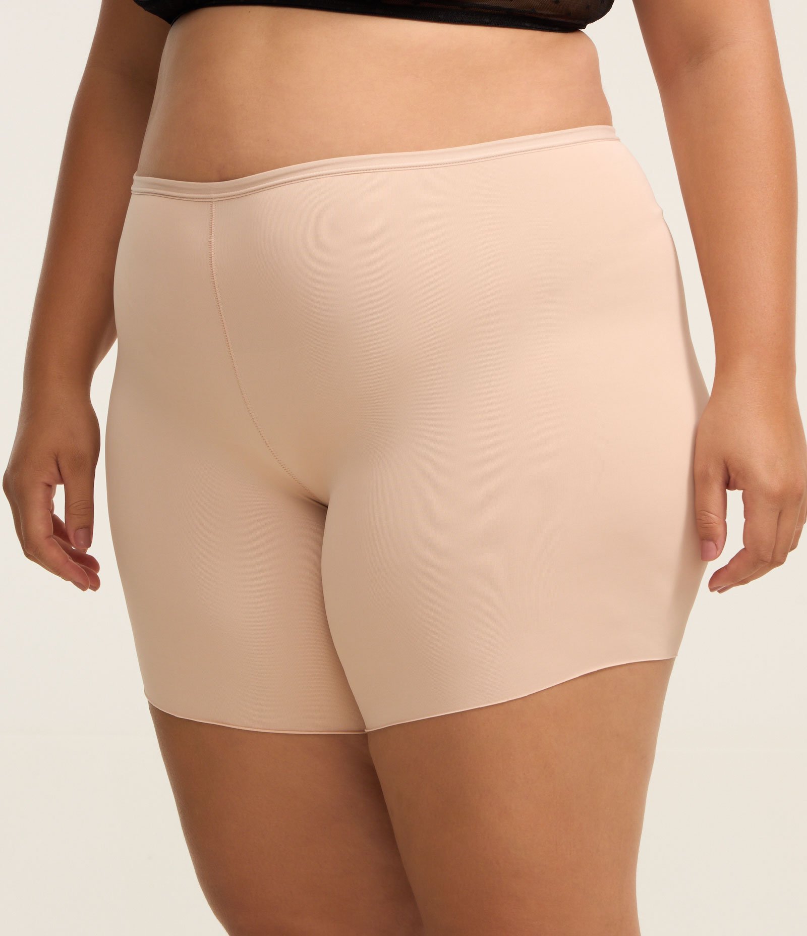 Bermuda Antiatrito em Microfibra Curve & Plus Size Bege 1