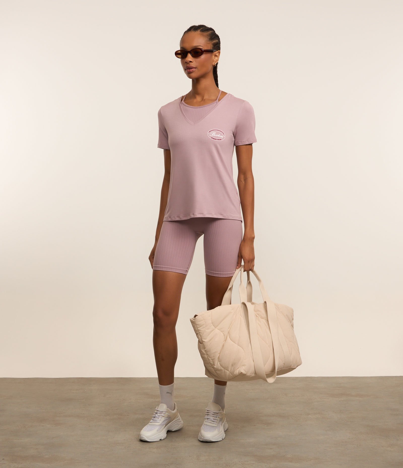 Camiseta em Viscose com Estampa Localizada Roxo 3