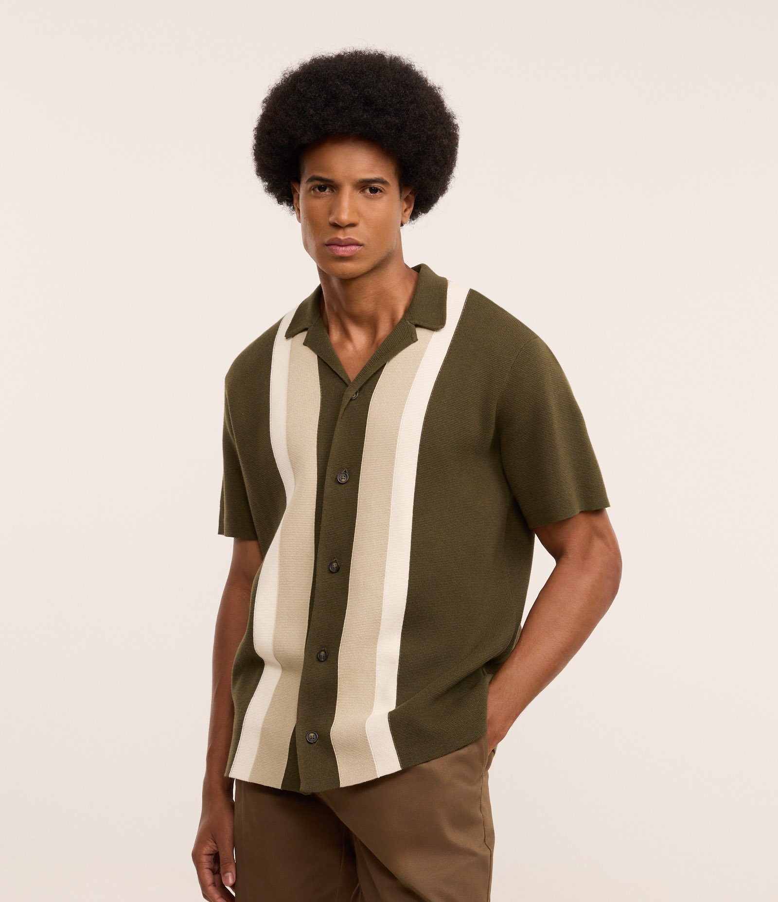 Camisa Regular em Tricô com Listras Contrastantes Verde 1