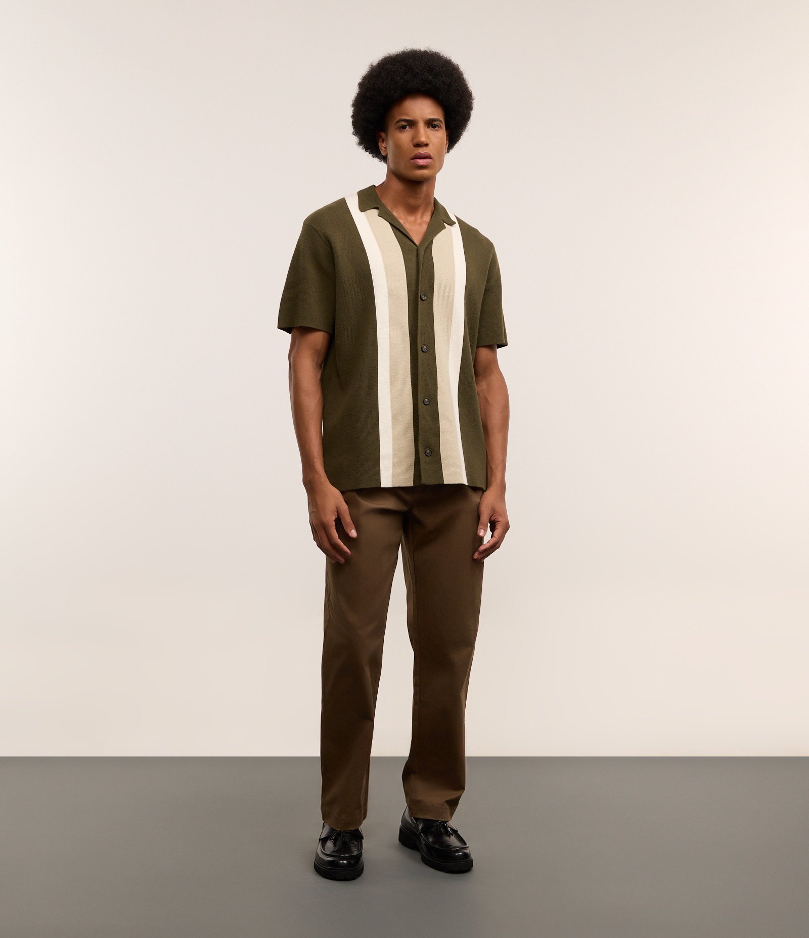 Camisa Regular em Tricô com Listras Contrastantes Verde 4