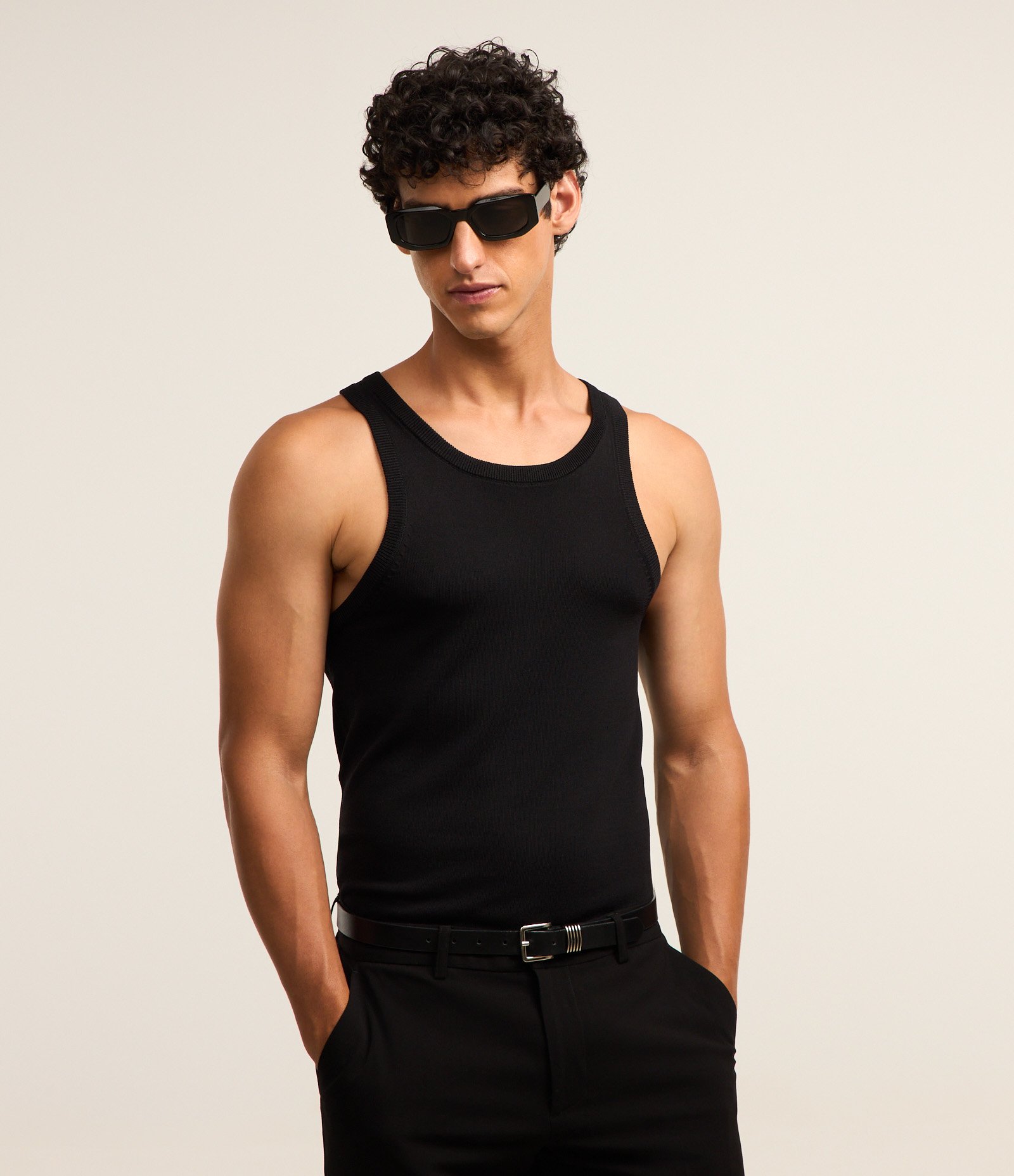 Regata Slim em Tricô com Textura Preto 1