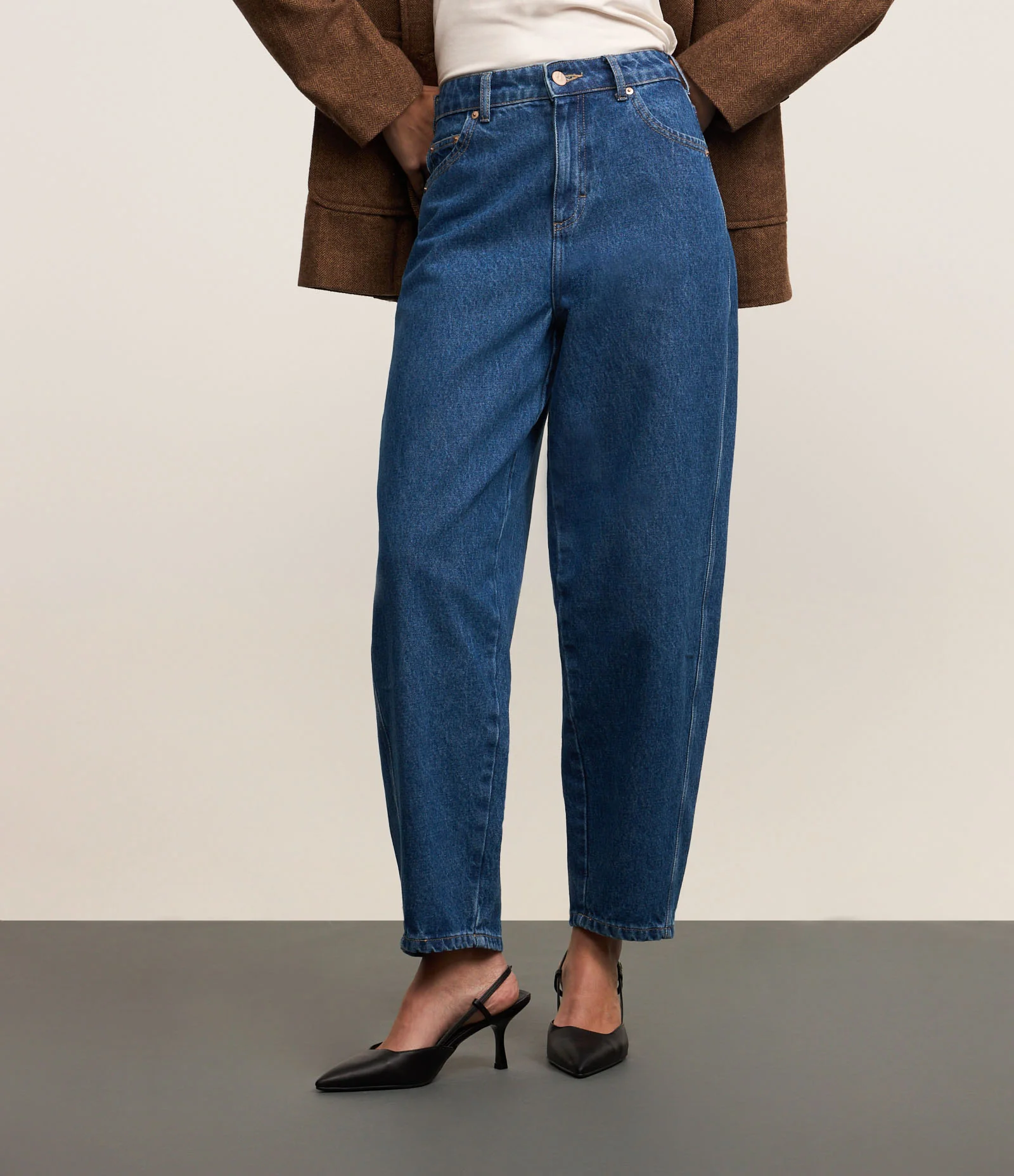 Calça Baggy em Jeans com Lateral Transpassada Azul 3