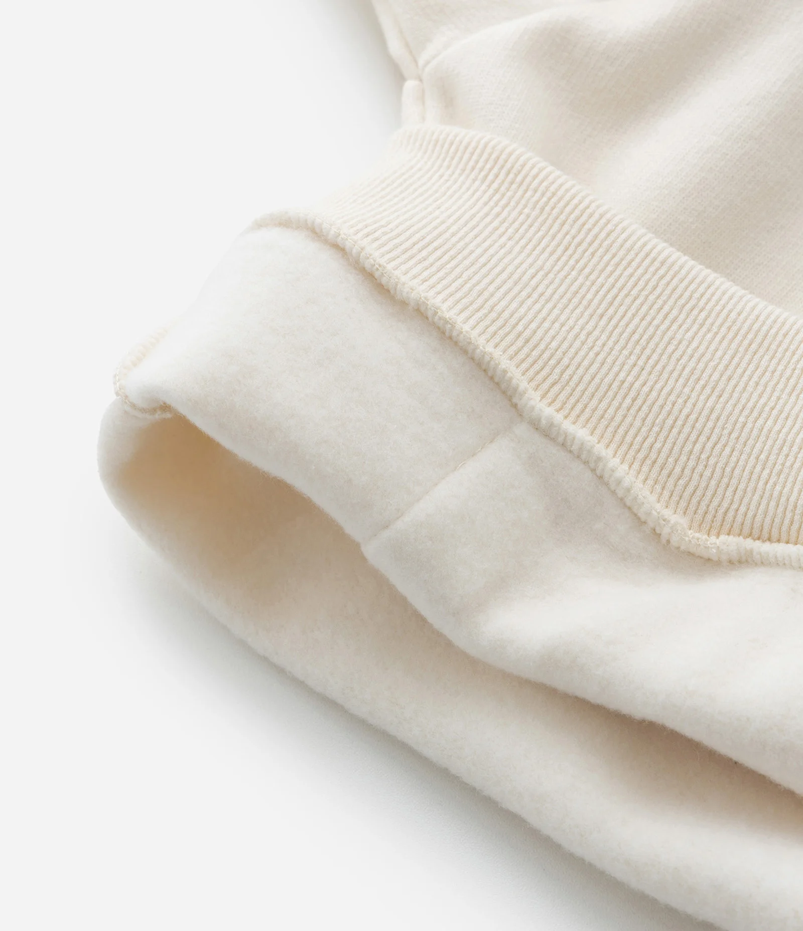 Jaqueta Infantil Quentinha com Estampa de Cereja - Tam 5 a 14 anos Off White 2